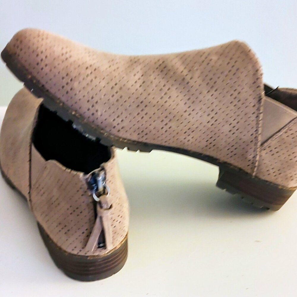 Women's Dr. Scholl's Booties Size 10 Tan
